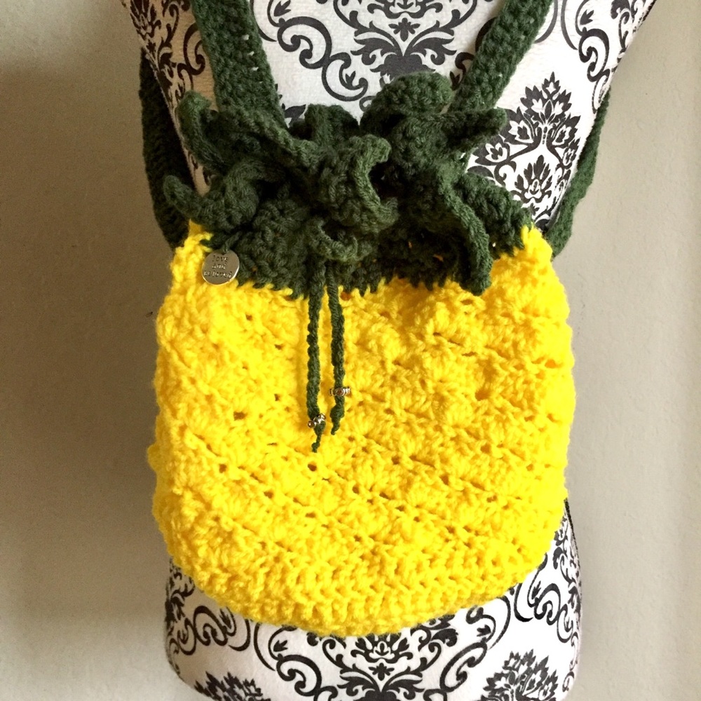 Crochet pineapple backpack - Picture 2 of 4